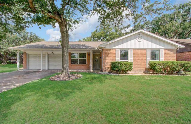 8530 Rowan Ln — Sharpstown Country Club Terrace