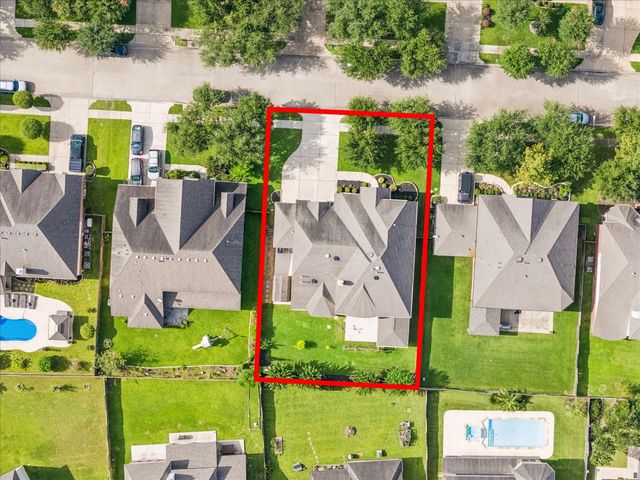 21007 Shelby Meadow Ln — Lakemont Shores