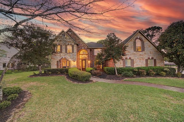 27223 Blue Cedar Ln — Benders Landing Estates