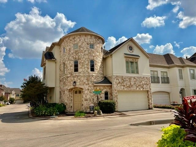 6303 Hermann Lake Dr — Hermann Lake