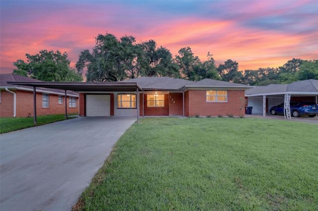 206 Mockingbird Ln — Vince Heights Sec 06