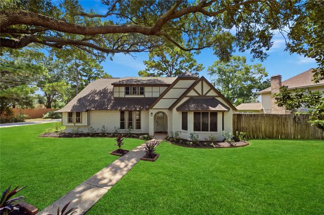 13903 CHARLYNN OAKS DR — PRESTONWOOD FOREST