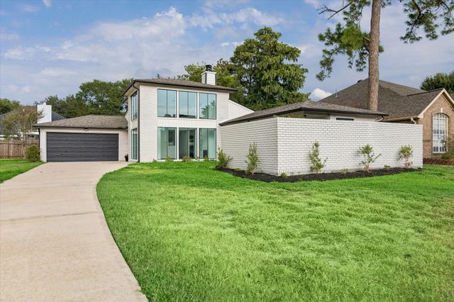 14718 Cedar Isle Dr — Jamestown Colony