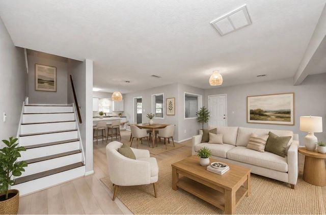 308 Wildwood Ln — Tanglewood 04