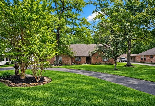 96 Panorama Dr — Panorama-Green Briar 02