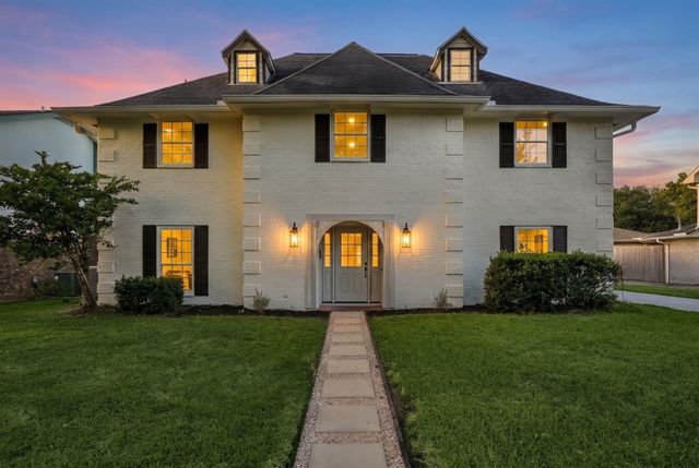 5030 Bayou Vista Dr — Candlelight Oaks Sec 01 R/P