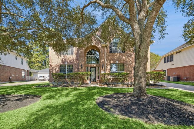 20018 Texas Laurel Trl — Kings River Village