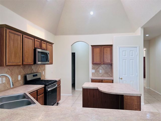 18515 Windy Village Ln — Barker Village Sec 01