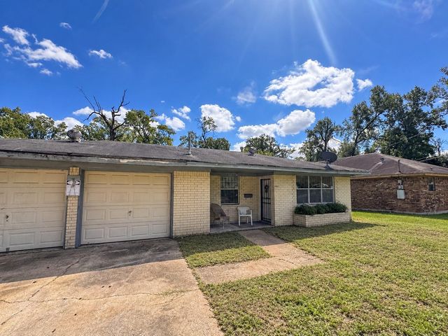 9236 Kelburn Dr — Barclay Place Sec 02