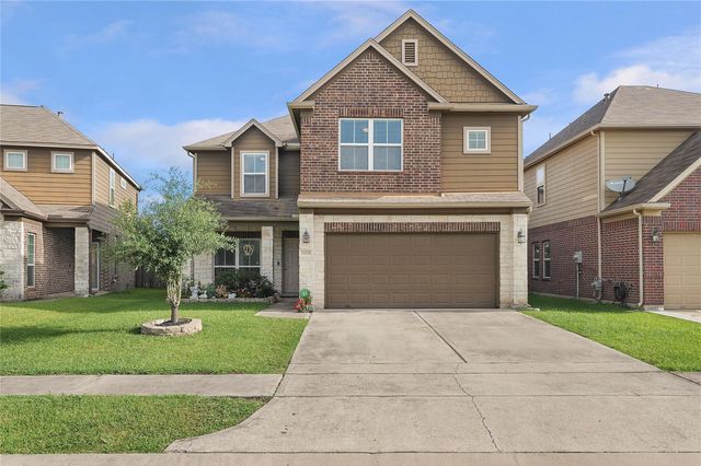 14511 Painted Sands Trl — Edgewood Village