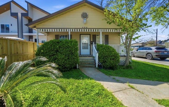 406 E 34th St — Independence Heights