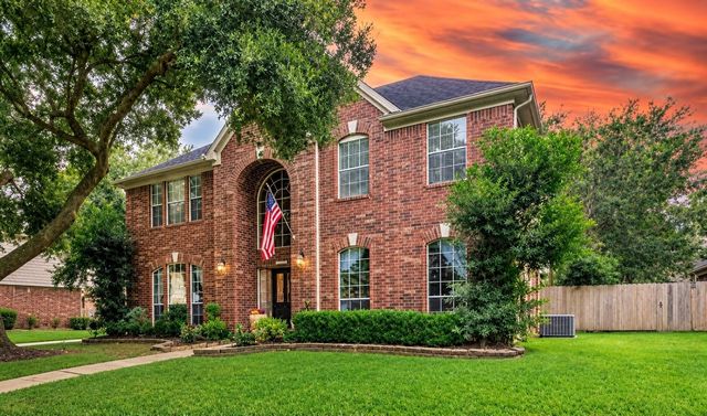 1245 Fawn Valley Dr — The Oaks Of Clear Creek