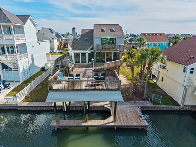 21812 Frio Dr — Sea Isle Ext 11