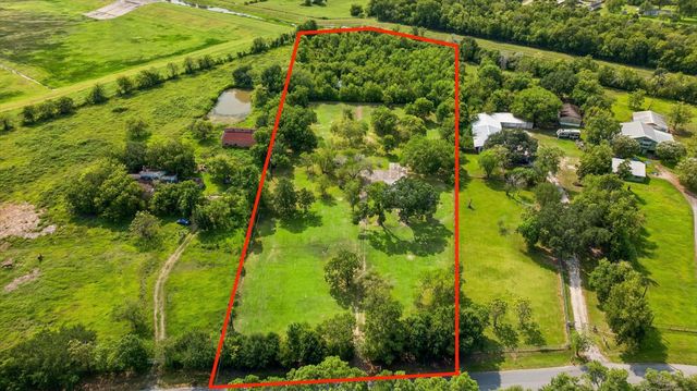 18111 Roy Long Road — Pearland (H T & B R R)