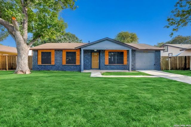9506 CLIFF WAY ST — Great Northwest