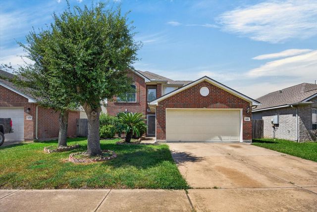 1426 Zinnia Rd — Garden Park Village
