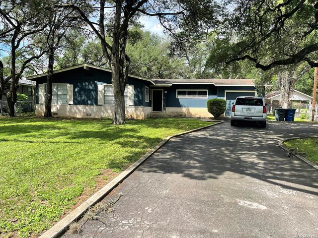 235 Grandview — WOODLANDS HEIGHTS