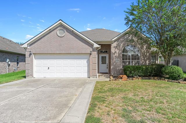 9314 E Lakeside Dr — Hidden Lakes Estates