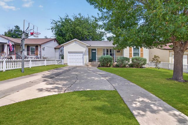 31 CROMWELL DR — WOODLAWN TERRACE