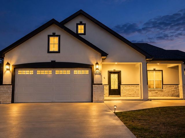 8116 Ventura Blvd — SELMA PARK ESTATES