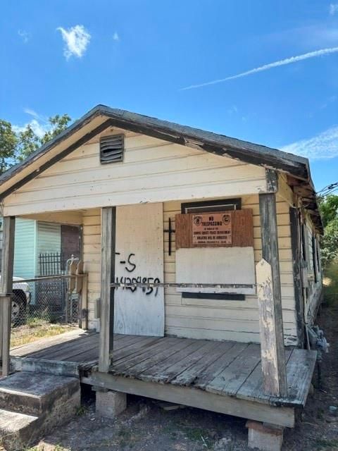 709 25th St — Juarez