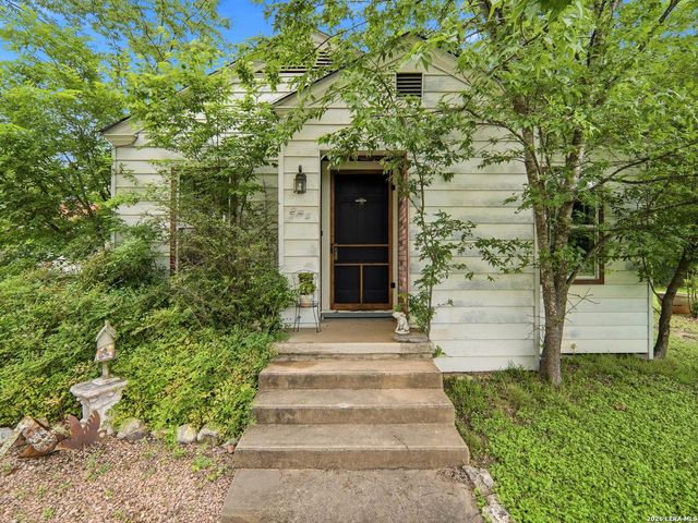 334 SURBER ST — OUT/KERR COUNTY
