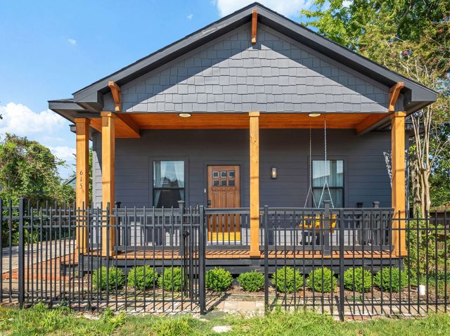 615 N Milby St — MERKELS