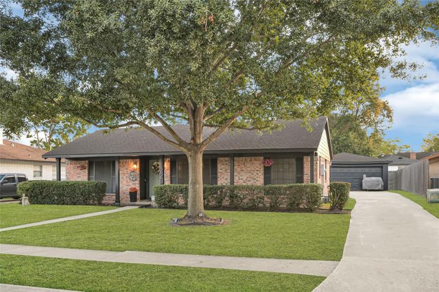 11226 Sageburrow Dr — Sagemont Sec 10