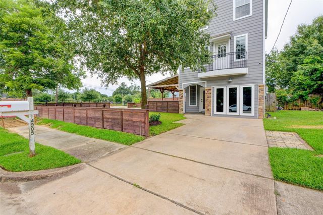 4905 Hoover St — Rosslyn Heights Sec 02